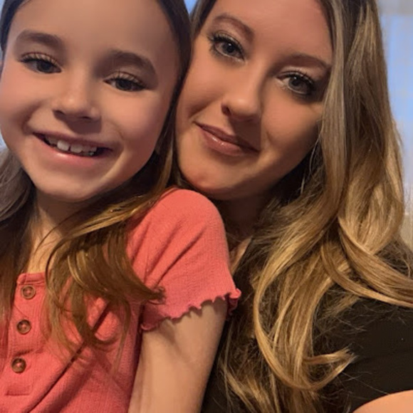 Meet your Posher, Sherry - Picture 1 of 1